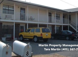 700 W Pitman St APT 2, McLoud, OK 74851