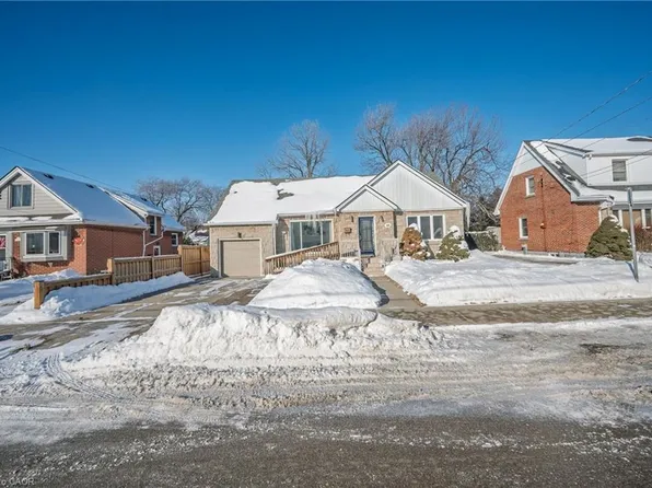 60 W 1st St, Hamilton, ON L9C 3C3