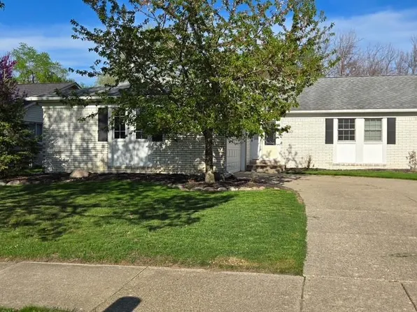 18388 Stamford St, Livonia, MI 48152