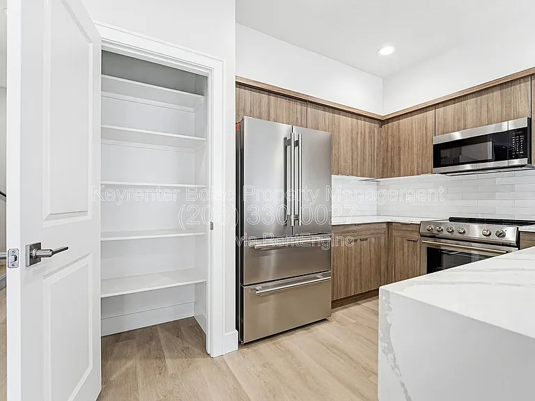4334 N Greentrail Ln — Photo 15