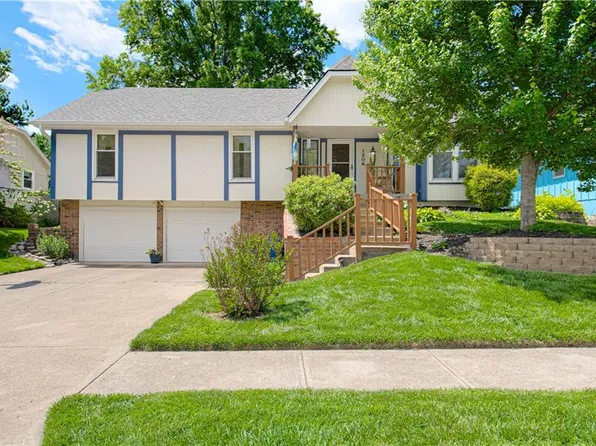 1306 Downing St, Liberty, MO 64068