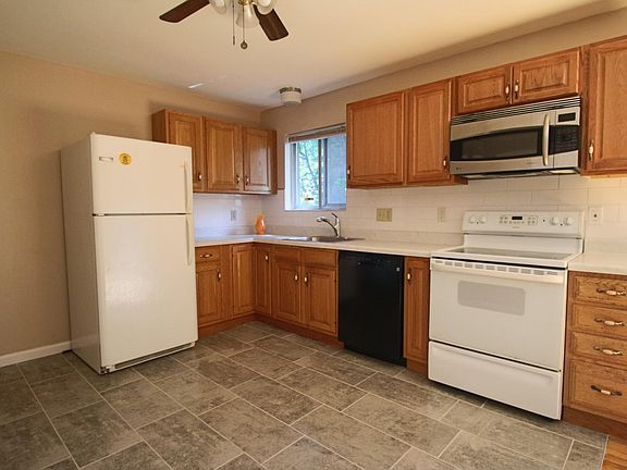 2nd image of 1700 Koch Dr