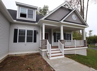 113 Broad Mdw, Colchester, CT 06415