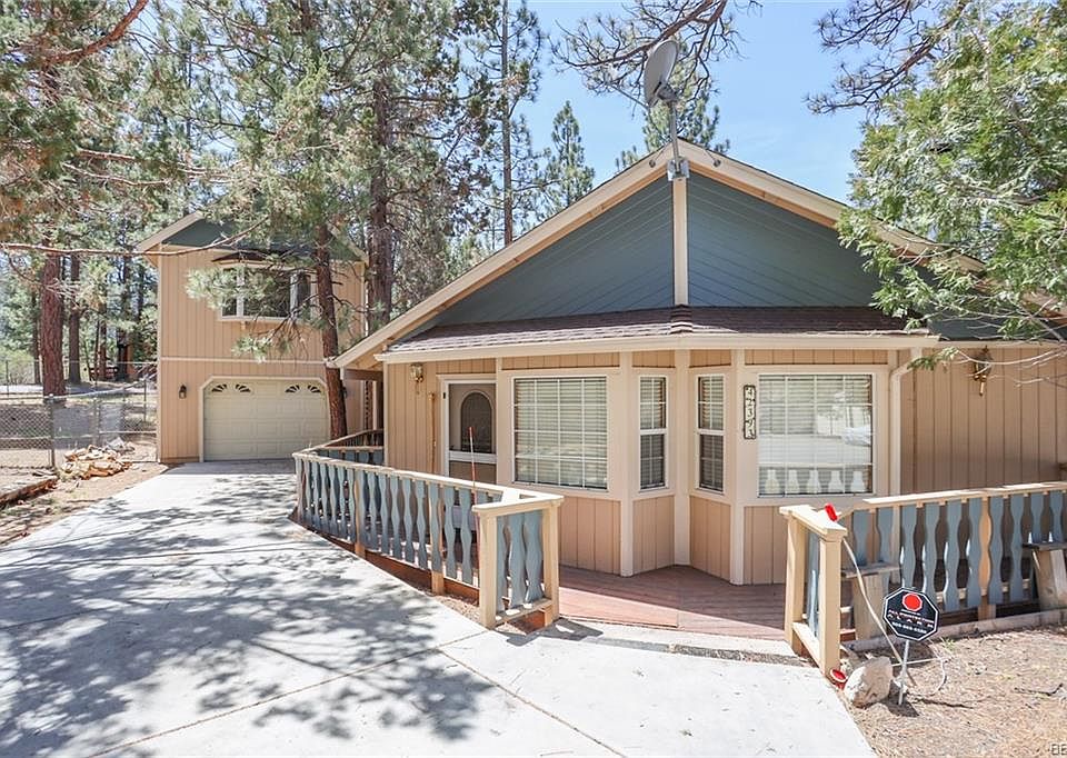 1st image of 42393 Balboa Ln