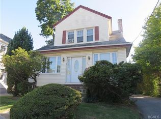 596 Colonial Ave, Pelham, NY 10803