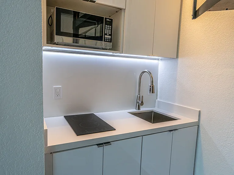 7315 Carlyle Ave #6 — Photo 14