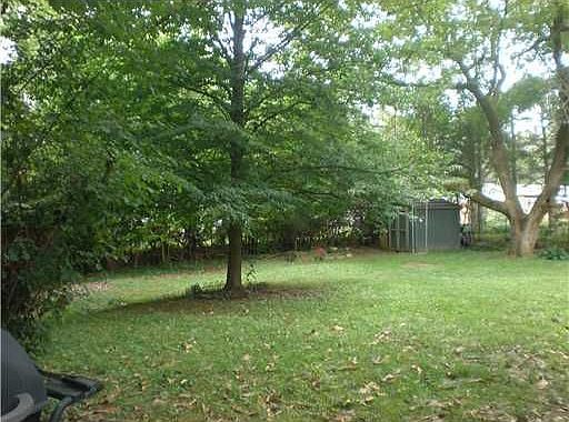 2nd image of 437 Brookside Dr
