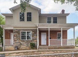 1600 13th St S, Arlington, VA 22204