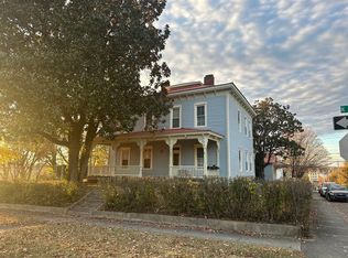 200 W Maple St UNIT 1, Johnson City, TN 37604