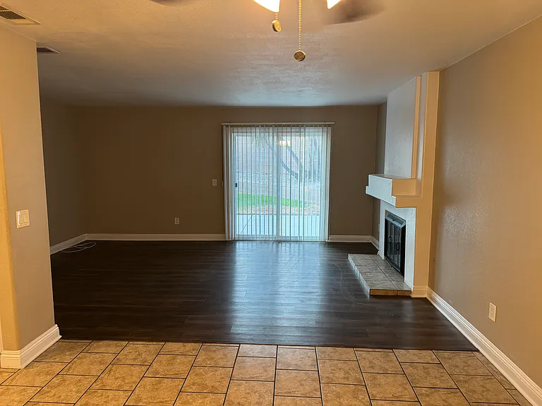 15840 Rainbow Dr — Photo 12