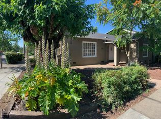 216 Haydon St, Healdsburg, CA 95448