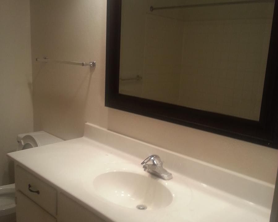 2nd image of 4201 NW Cardiff Dr