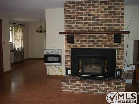 2nd image of 604 Sunset Vista Dr