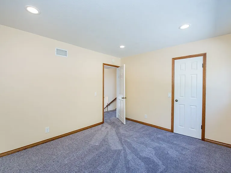 2274 N Rockridge Pl — Photo 46