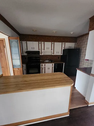 1401 Thelma Ter Photo 1