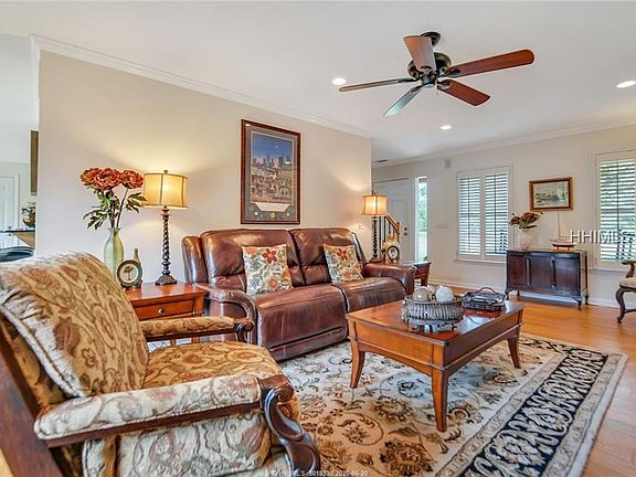5th image of 54 Seabrook Dr