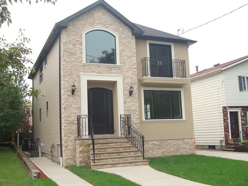 1st image of 300 Poillon Ave