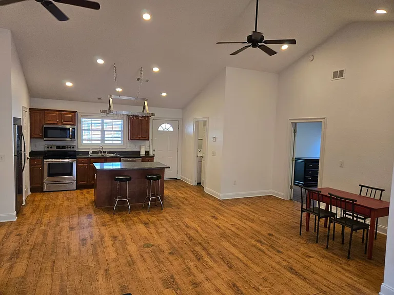 802 W Longleaf Dr #59 — Photo 11