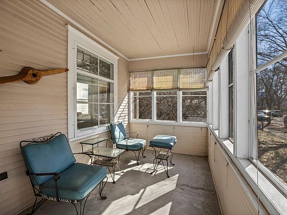 4th image of 3431 Harriet Ave