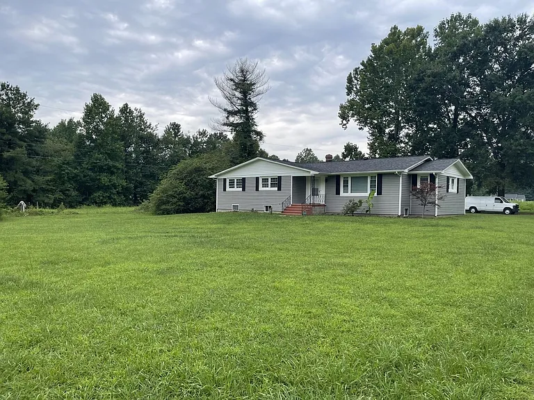 168 Westwood Ct — Photo 5