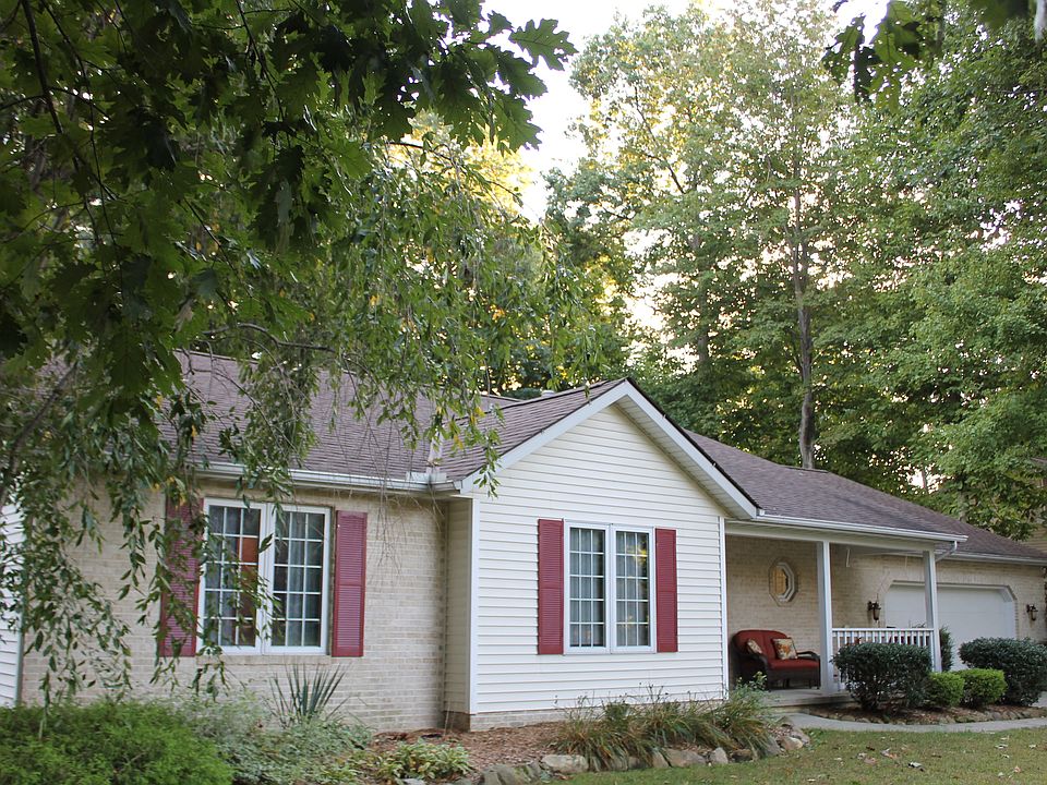 1st image of 5786 Heritage Ave