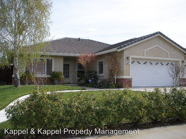 1st image of 832 Kingman Dr