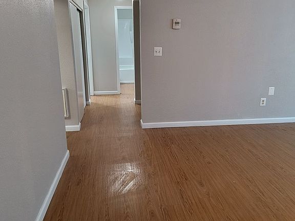 3rd image of 724 N Maple St #2