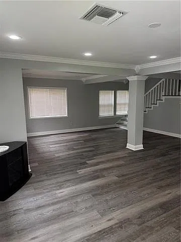 3 bed, 2.0 bath, 1818 sqft, $1,850 — Photo 4