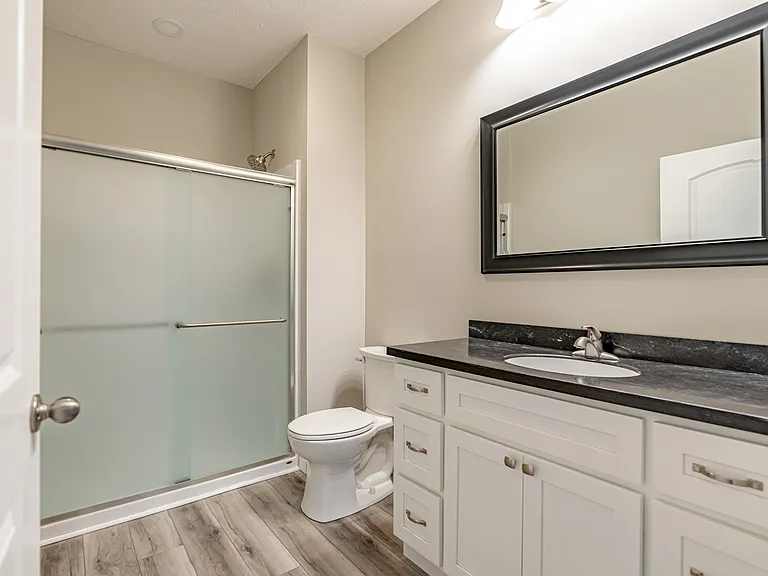 225 Southern Lake Dr — Photo 12
