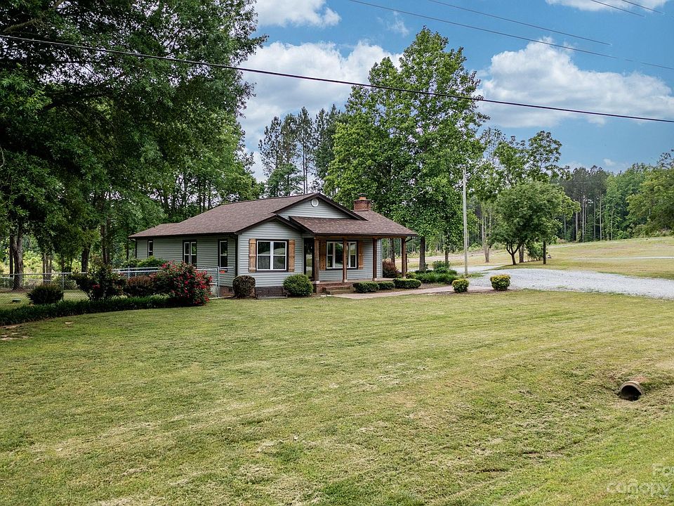 1335 Hill Rd, Lincolnton, NC 28092 Zillow