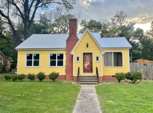 819 Cedar St, Greenville, MS 38701