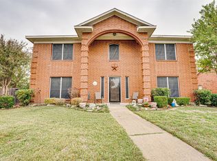 2118 Randi Rd, Rowlett, TX 75088