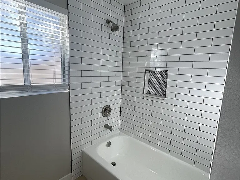 2840 Belleza Ln — Photo 16