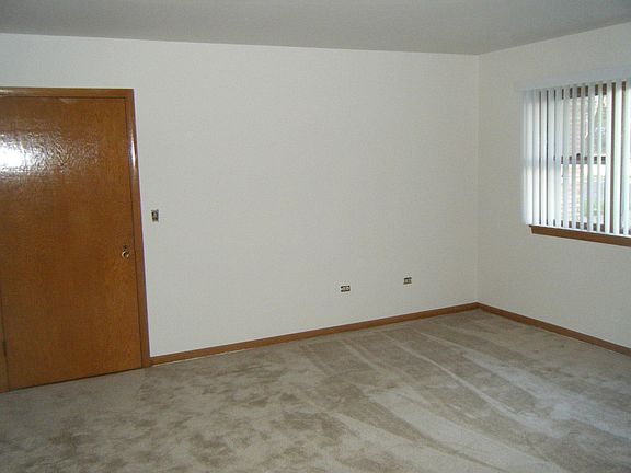 4th image of 7222 Dixon St APT 103