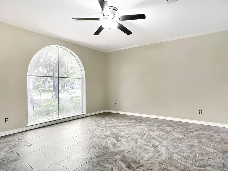 10903 Tupper Lake Dr — Photo 15