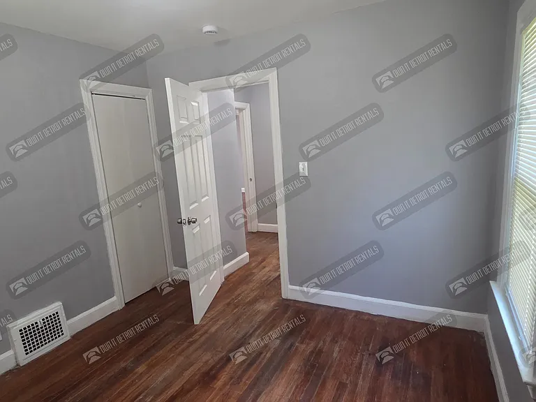 19535 Lenore — Photo 13