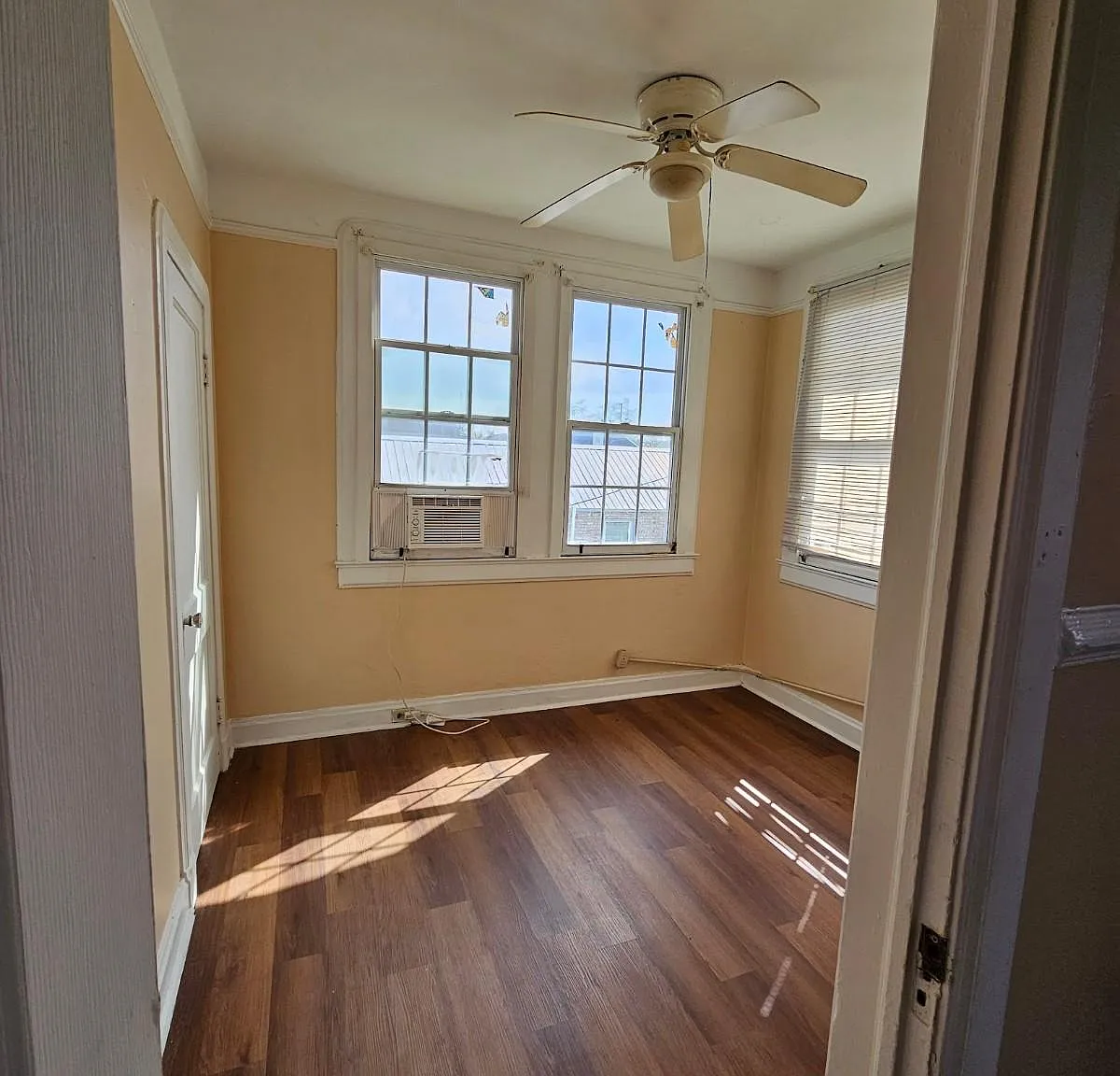 1941 43painters St — Photo 4