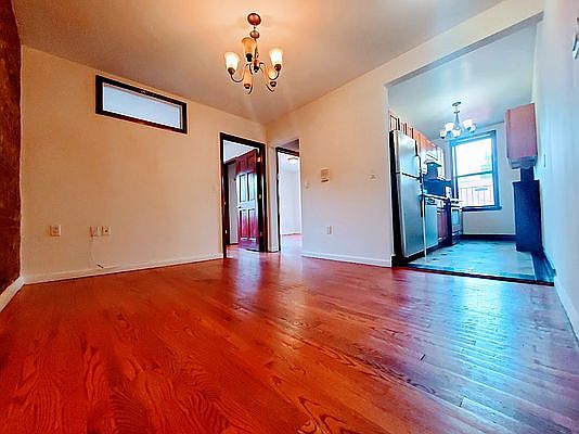 2nd image of 89 Mac Dougal St #6K