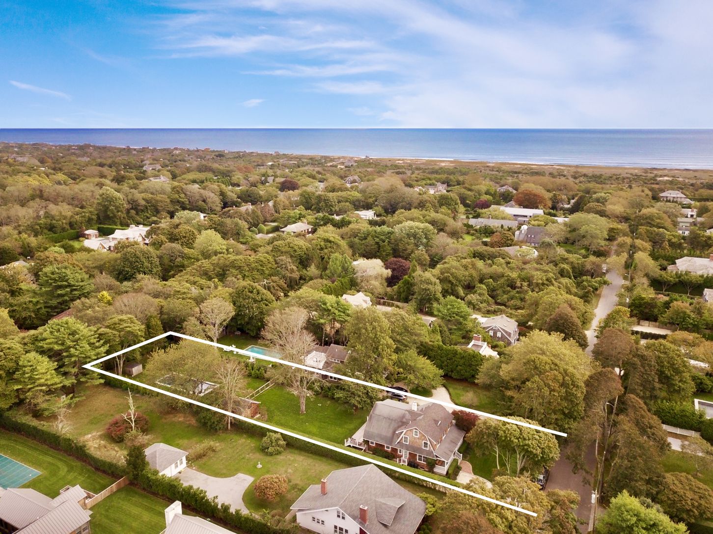 95 Meeting House Ln in Amagansett Out East