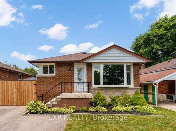 42 Terrace Dr, Hamilton, ON L9A 2Y6
