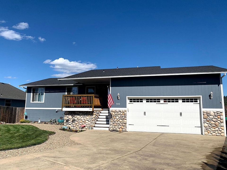 1st image of 541 Westminster Dr