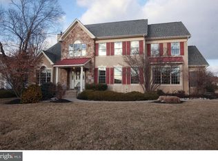 299 Hawks Flight Ct, Ambler, PA 19002