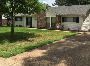 1602 Brierbrook Rd, Germantown, TN 38138