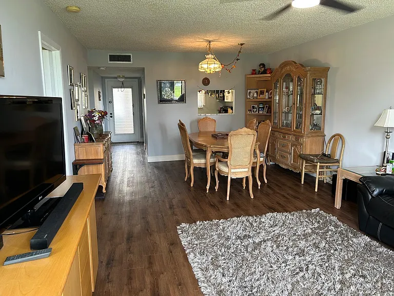 6670 Royal Palm Blvd #112K — Photo 4