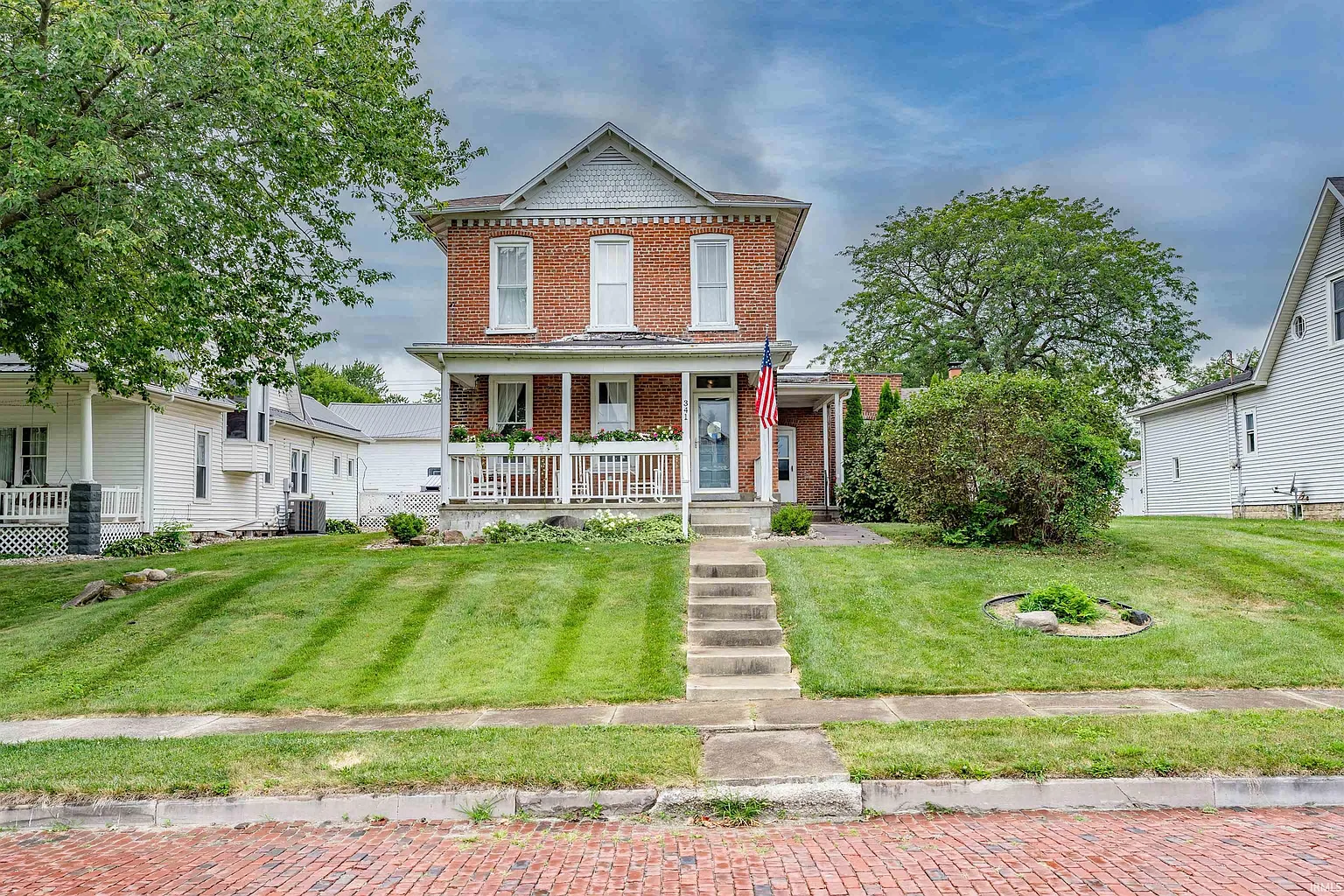 341 N Chauncey St photo 1