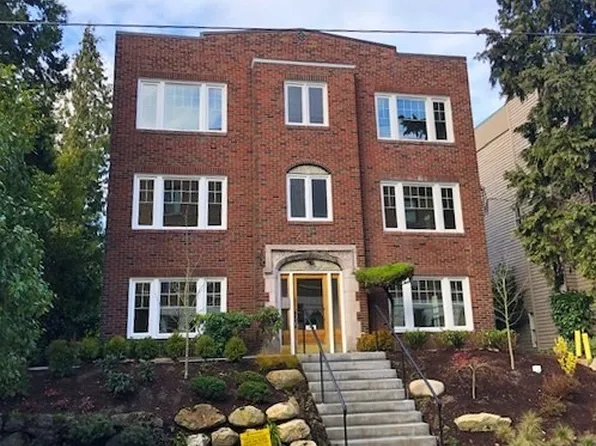 2821 Franklin Ave E APT 1, Seattle, WA 98102