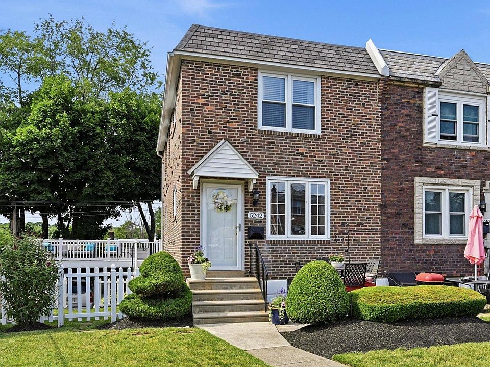 1st image of 5242 Gramercy Dr