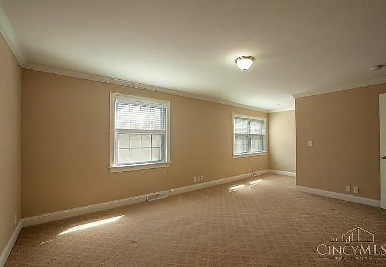 3683 Erie Ave #B — Photo 13
