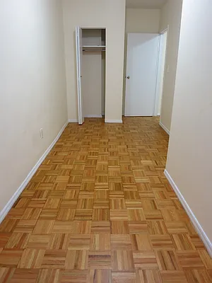 Rented by City & Suburban | media 21
