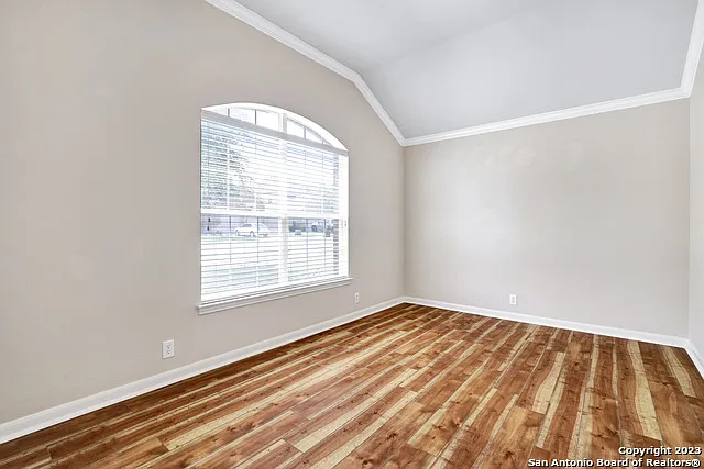 12943 Palatine Hl — Photo 15